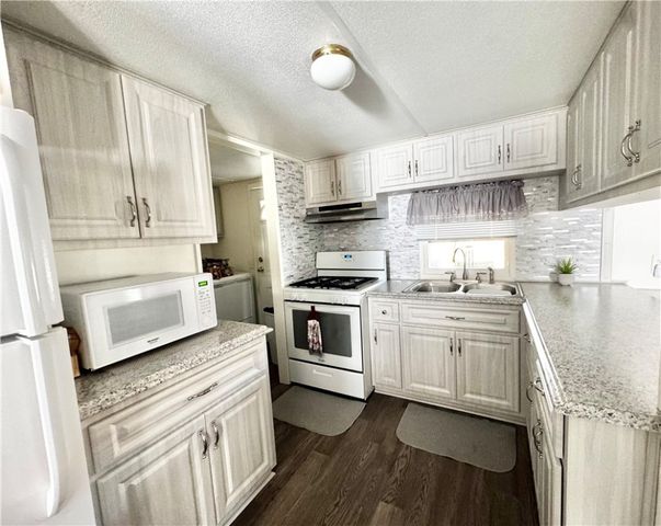 507 Blind Ln, Belle Vernon, PA 15012