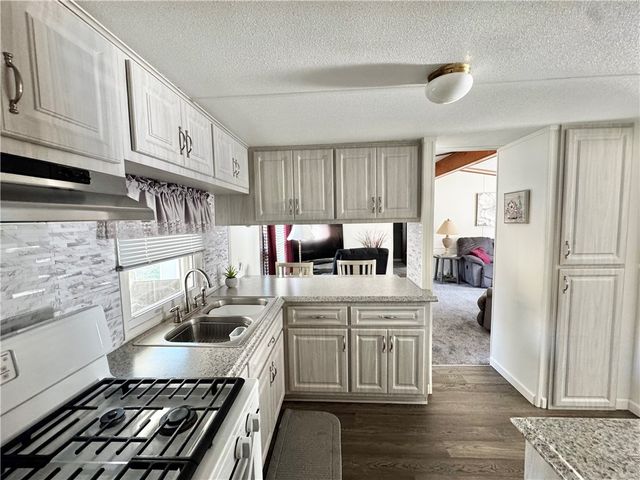 507 Blind Ln, Belle Vernon, PA 15012