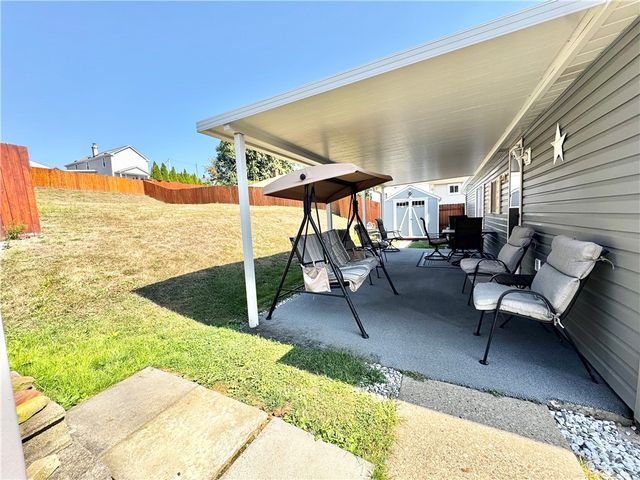 507 Blind Ln, Belle Vernon, PA 15012