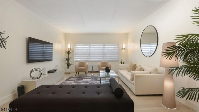 22 Riverside Dr B 7, Cranford Twp., NJ 07016