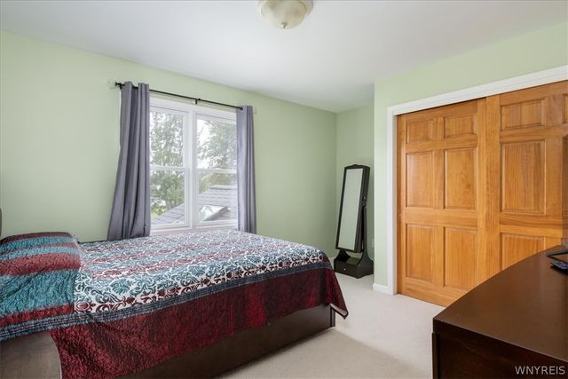 115 Via Foresta Lane, Amherst, NY 14221