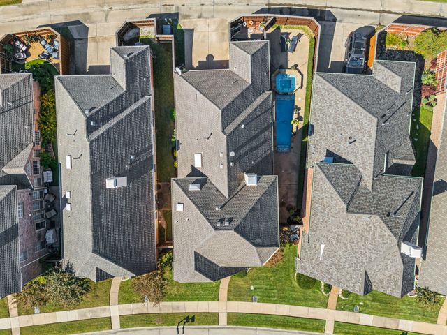 8625 Old Oak Drive, Irving, TX 75063