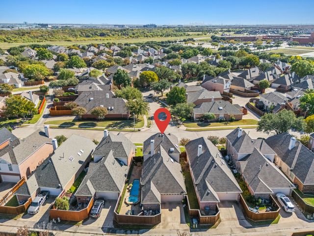 8625 Old Oak Drive, Irving, TX 75063