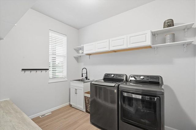 501 Fox Den Drive, Waunakee, WI 53597