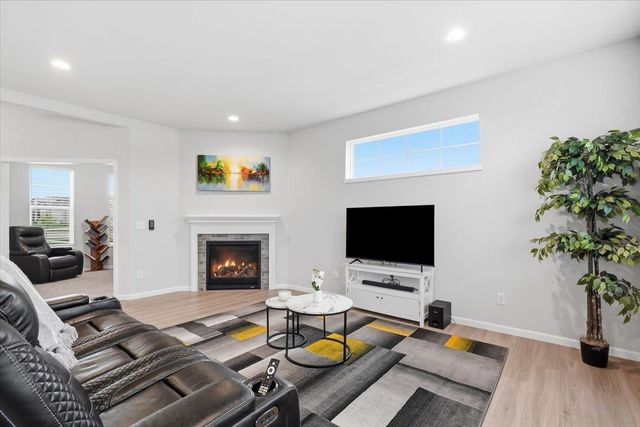 501 Fox Den Drive, Waunakee, WI 53597