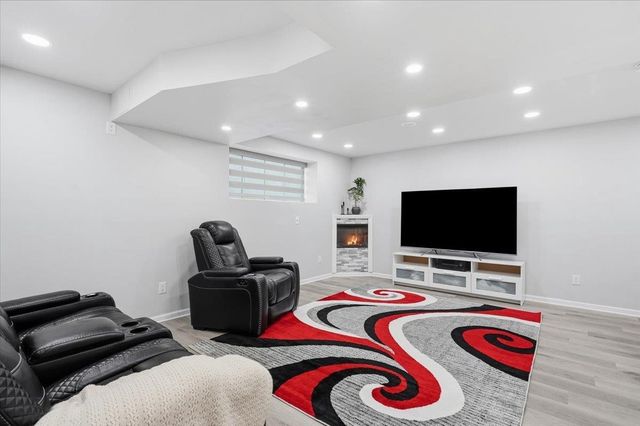 501 Fox Den Drive, Waunakee, WI 53597