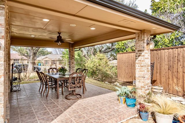 2230 Cedarbrush Drive, Carrollton, TX 75006