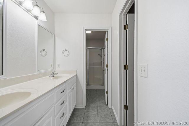 1510 W 117th Court, Jenks, OK 74037