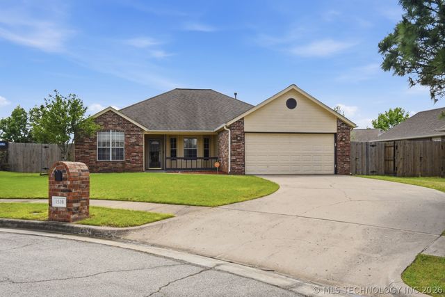 1510 W 117th Court, Jenks, OK 74037