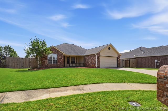 1510 W 117th Court, Jenks, OK 74037