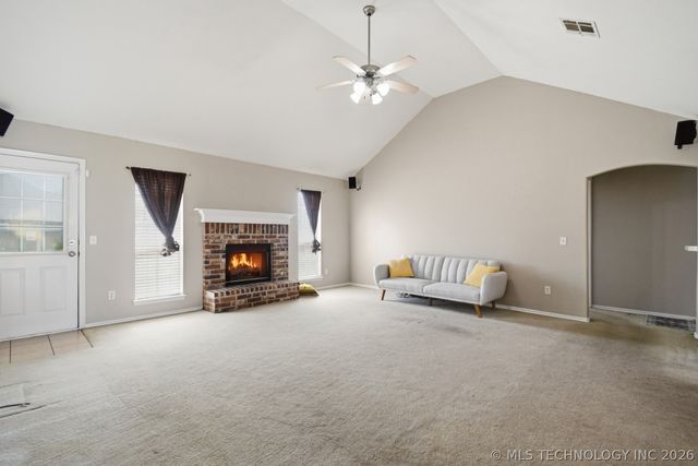 1510 W 117th Court, Jenks, OK 74037