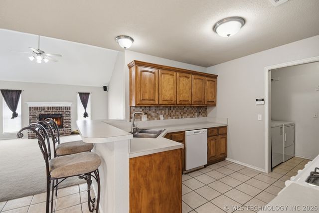 1510 W 117th Court, Jenks, OK 74037