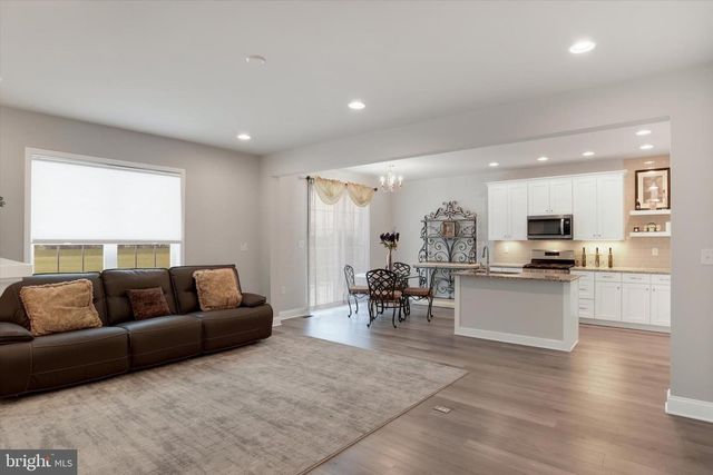 151 MOOREFIELD STREET, Mechanicsburg, PA 17055