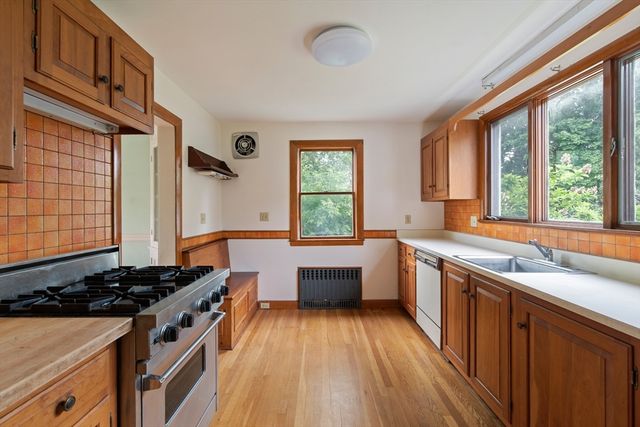 38 Bailey Road, Arlington, MA 02476