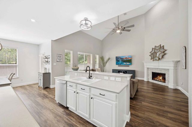 10396 Whispering Pines Drive, Frisco, TX 75033