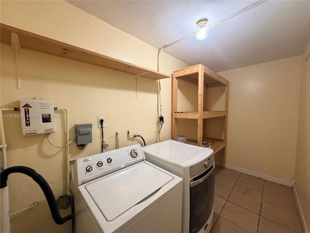 5511 NW 180th Ter, Miami Gardens, FL 33055