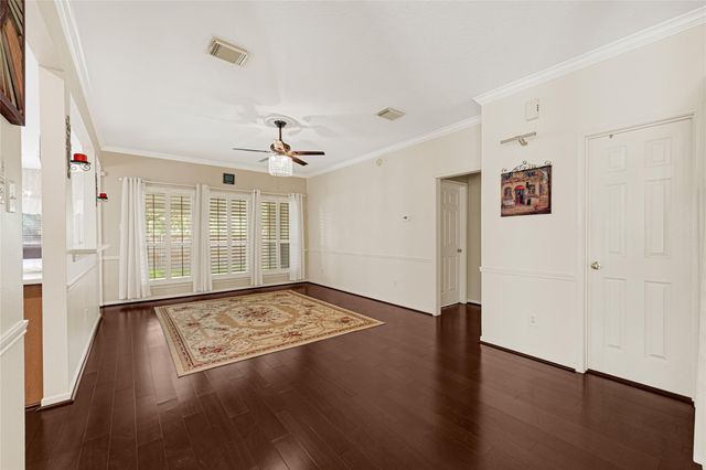 1614 Roaring Springs Lane, Pasadena, TX 77586