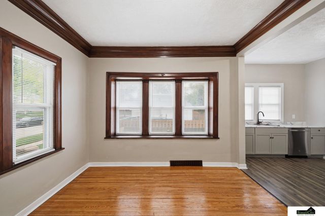 3115 F Street, Lincoln, NE 68510