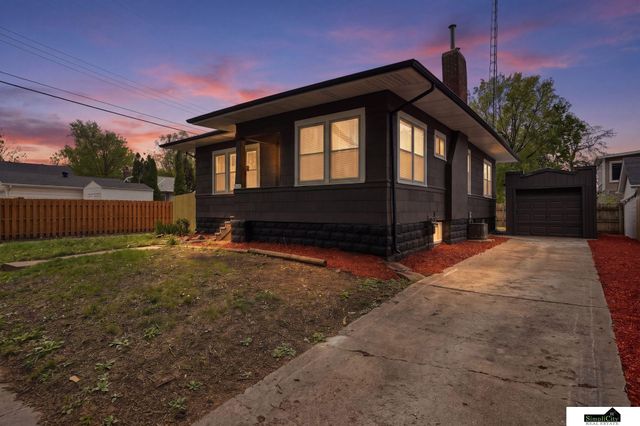 3115 F Street, Lincoln, NE 68510