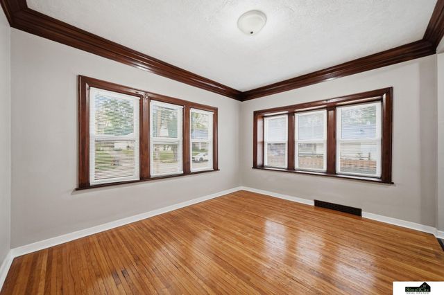 3115 F Street, Lincoln, NE 68510