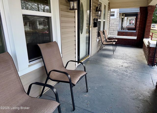 631 S 43rd St, Louisville, KY 40211