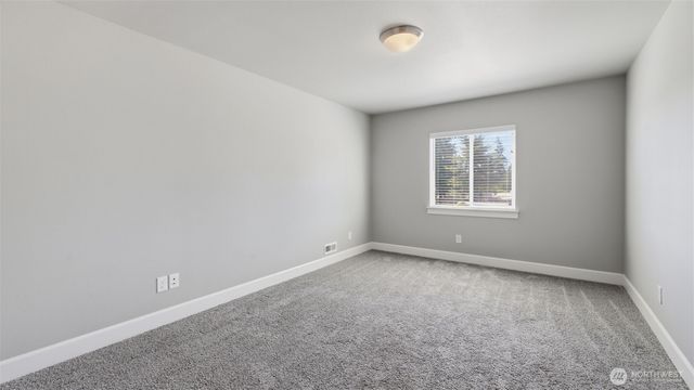 12303 SE 271st Place, Kent, WA 98030