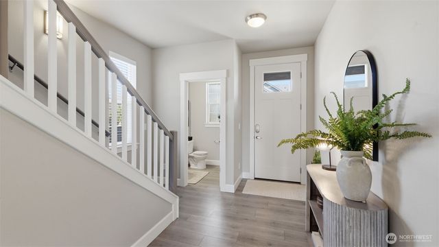 12303 SE 271st Place, Kent, WA 98030