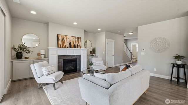 12303 SE 271st Place, Kent, WA 98030