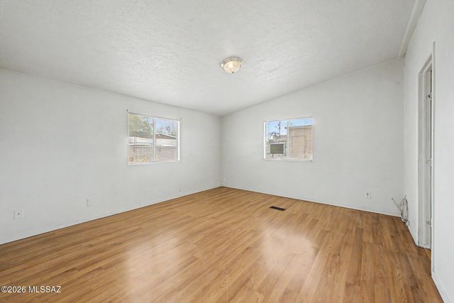 31 W 32nd Street, Tucson, AZ 85713