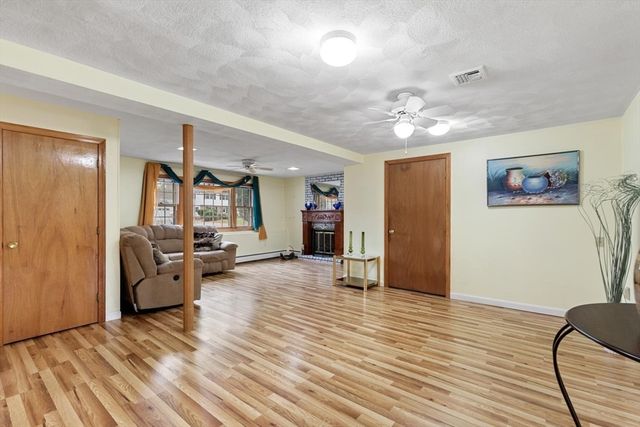 33 Arlene Ave, Wilmington, MA 01887