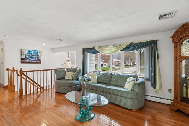 33 Arlene Ave, Wilmington, MA 01887