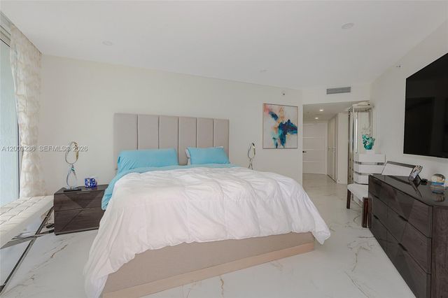 17375 Collins Avenue 1601, Sunny Isles Beach, FL 33160