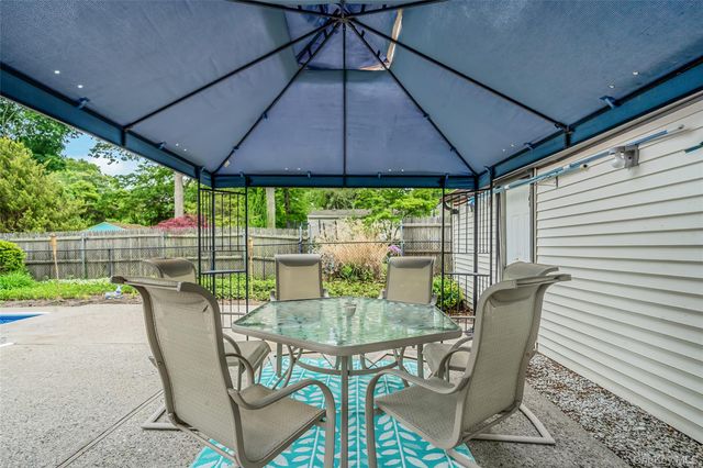 1333 Boston Avenue, Bay Shore, NY 11706