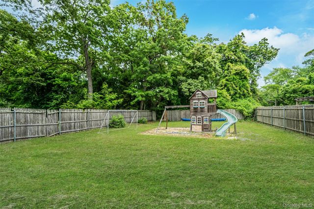 1333 Boston Avenue, Bay Shore, NY 11706