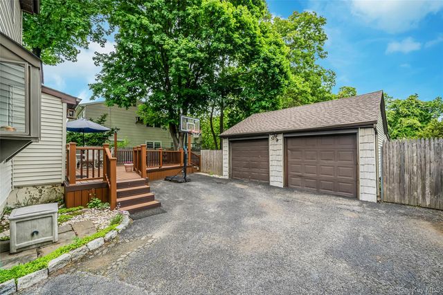 1333 Boston Avenue, Bay Shore, NY 11706