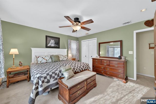 182 Yawpo Avenue, Oakland, NJ 07436