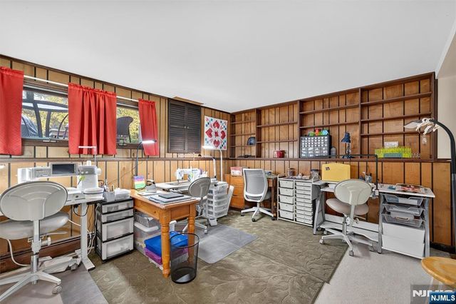 182 Yawpo Avenue, Oakland, NJ 07436