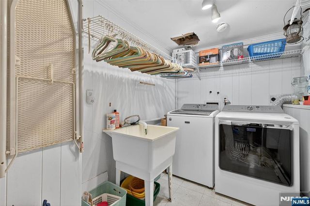 182 Yawpo Avenue, Oakland, NJ 07436