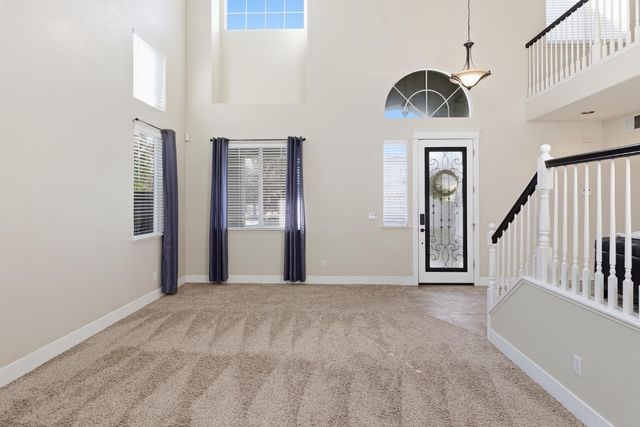 3300 Fetereia Dr, Modesto, CA 95355