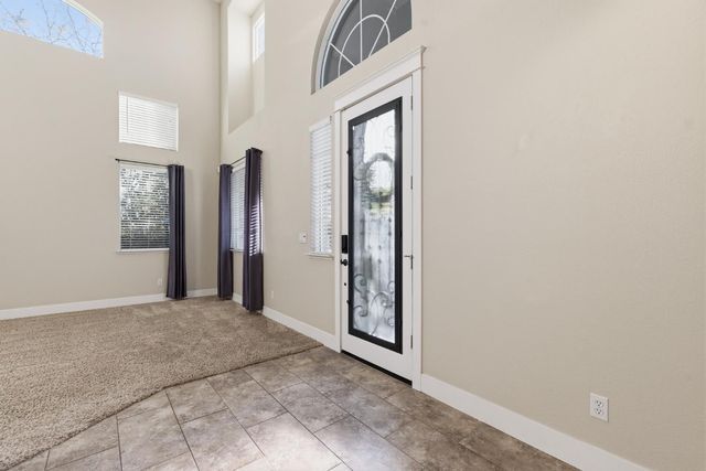 3300 Fetereia Dr, Modesto, CA 95355