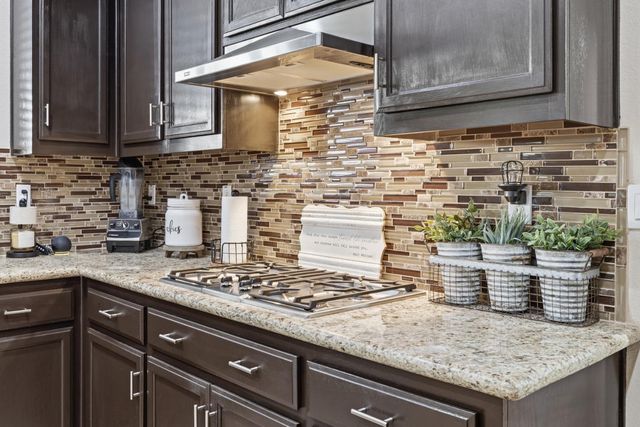 3300 Fetereia Dr, Modesto, CA 95355