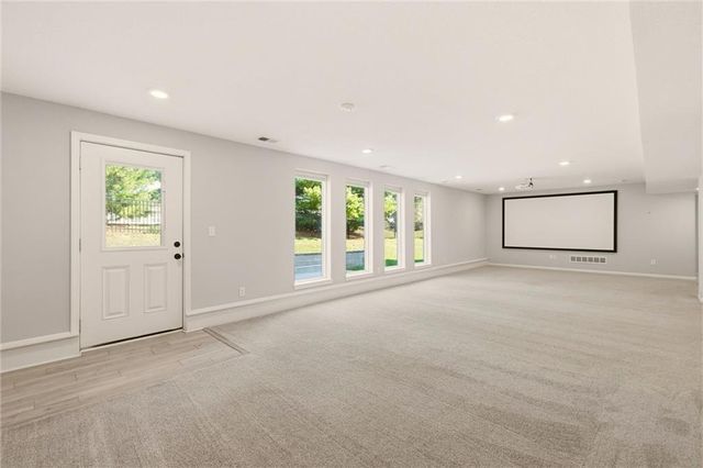 2209 Greenfield Court, Kearney, MO 64060