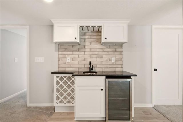 2209 Greenfield Court, Kearney, MO 64060