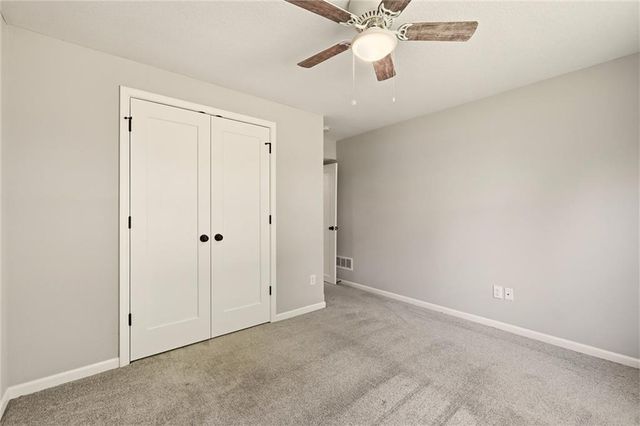 2209 Greenfield Court, Kearney, MO 64060