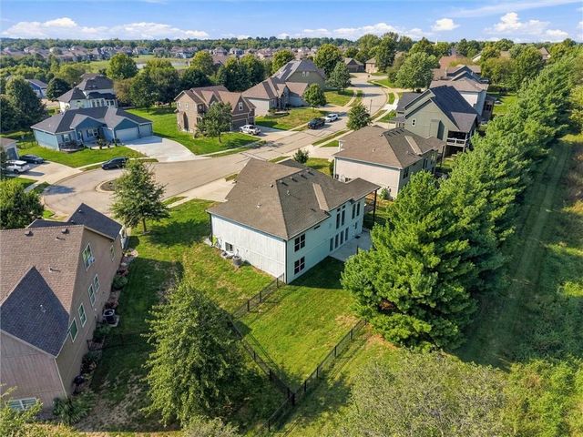 2209 Greenfield Court, Kearney, MO 64060