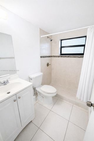 2530 W 67th Pl 12-29, Hialeah, FL 33016