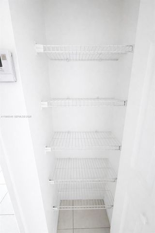 2530 W 67th Pl 12-29, Hialeah, FL 33016