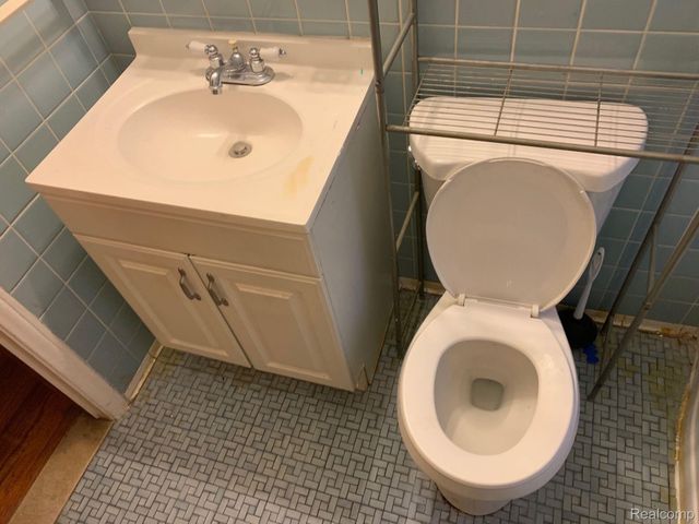 15825 BRINGARD Drive, Detroit, MI 48205