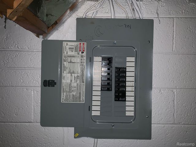 15825 BRINGARD Drive, Detroit, MI 48205