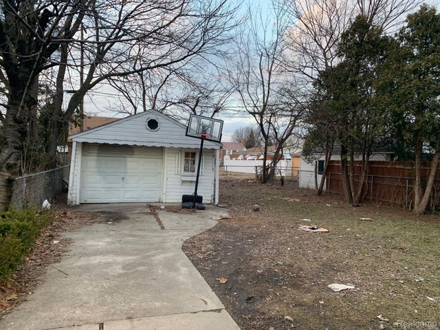 15825 BRINGARD Drive, Detroit, MI 48205